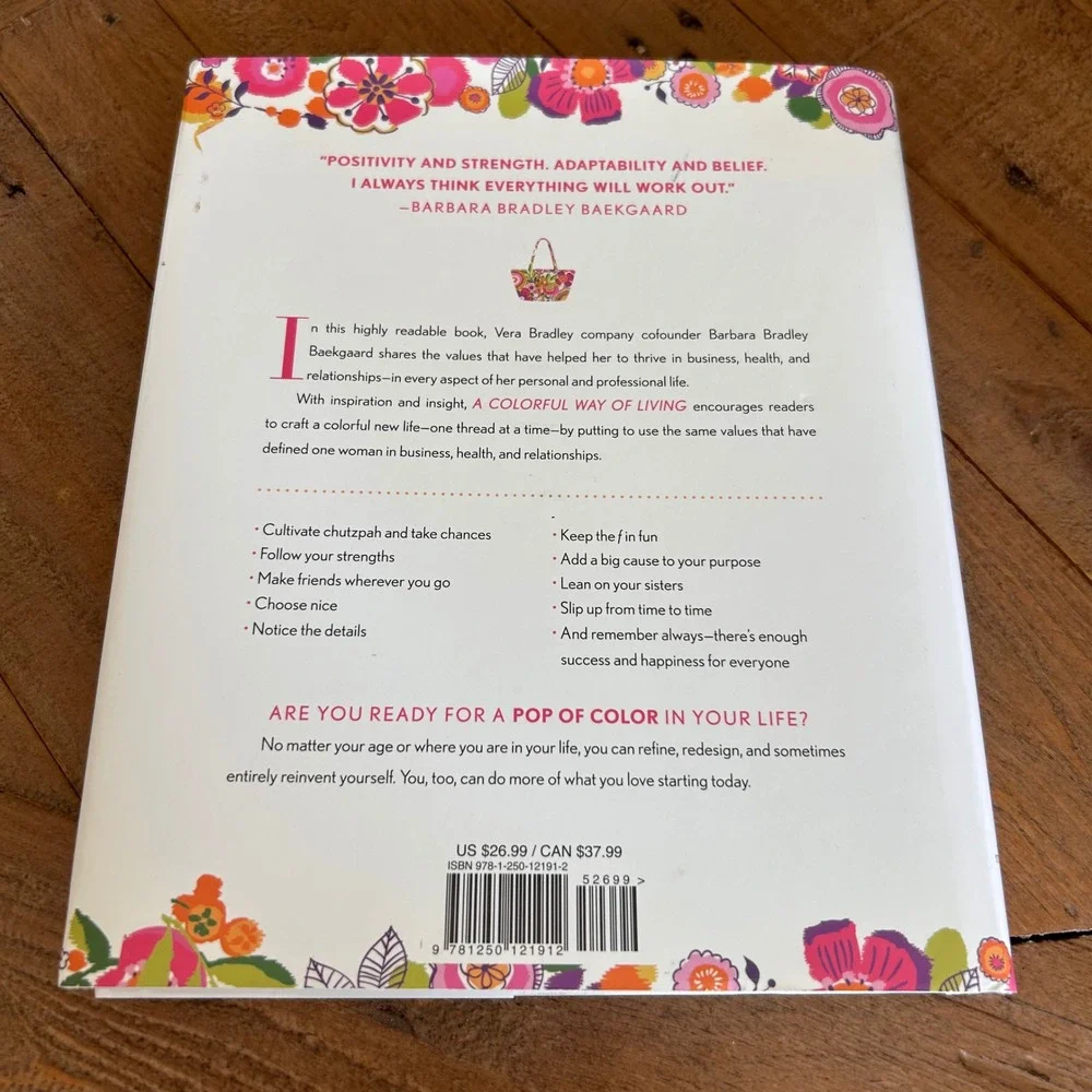 A‎ Colorful Way of Living Vera Bradley Barbara Bradley Baekgaard Hardcover Book